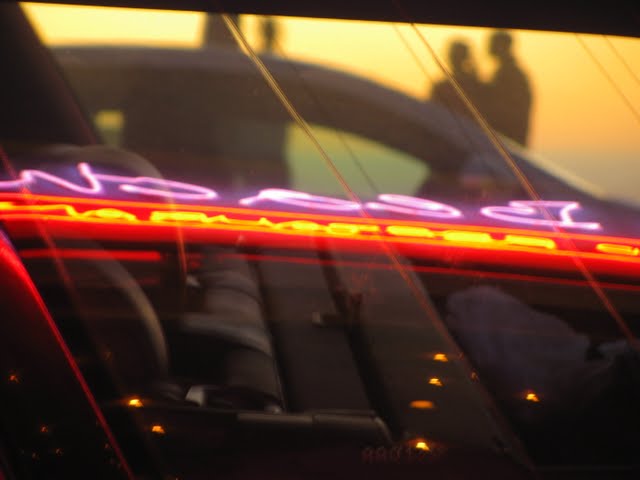 Campsbay by night - click on the photo for more